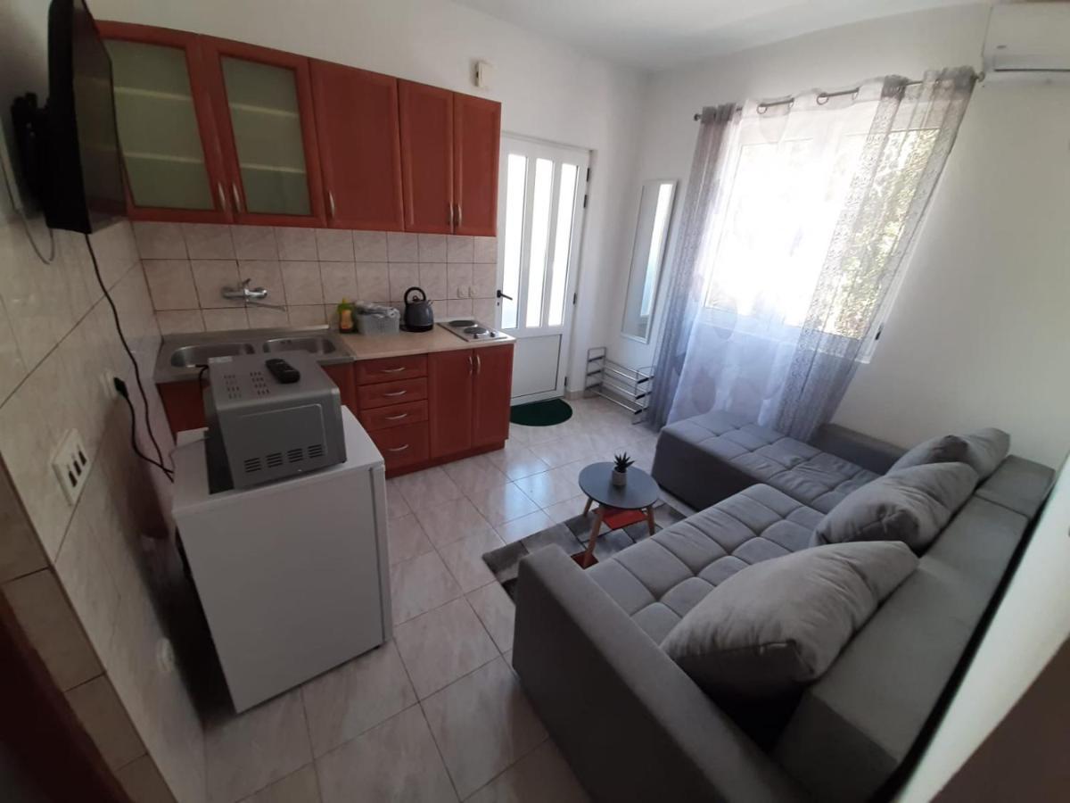 Apartman Jadranka Rogotin المظهر الخارجي الصورة
